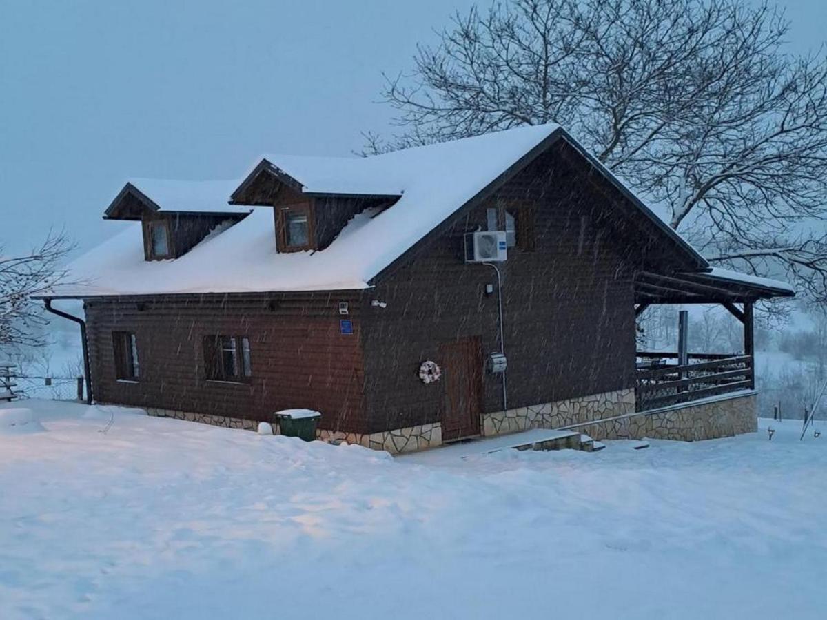 Matan House Βίλα Otočac Εξωτερικό φωτογραφία