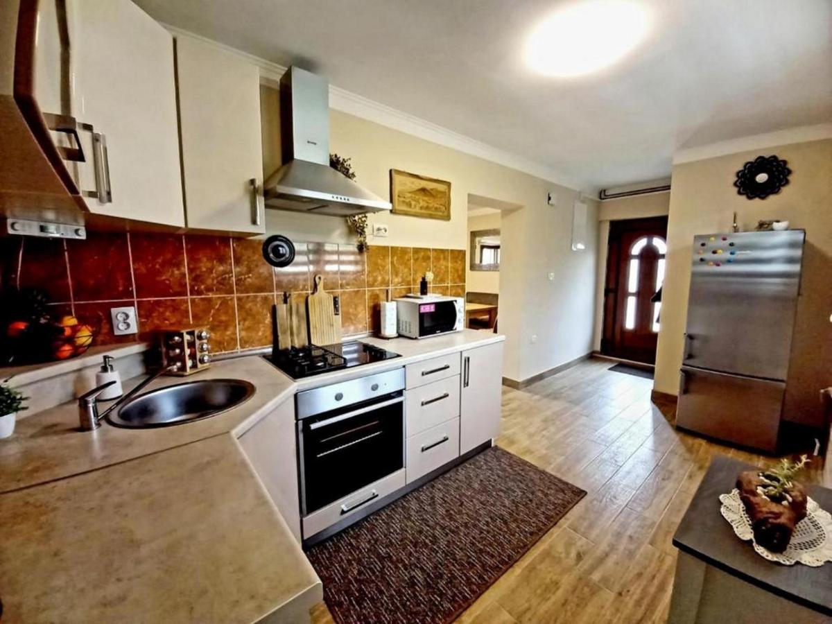 Matan House Βίλα Otočac Εξωτερικό φωτογραφία